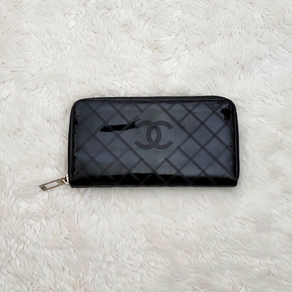 CHANEL Coco Mark  Enamel Black Long Wallet - Picture 3 of 13